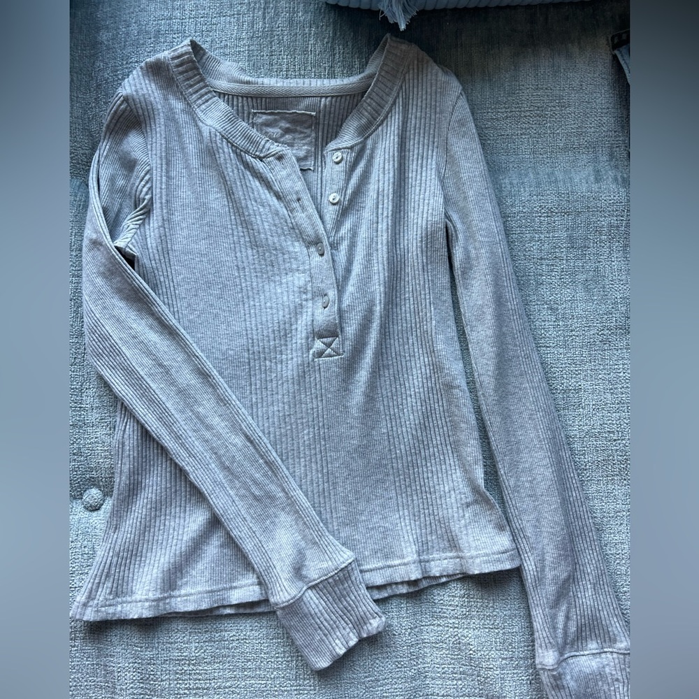Aerie long sleeve